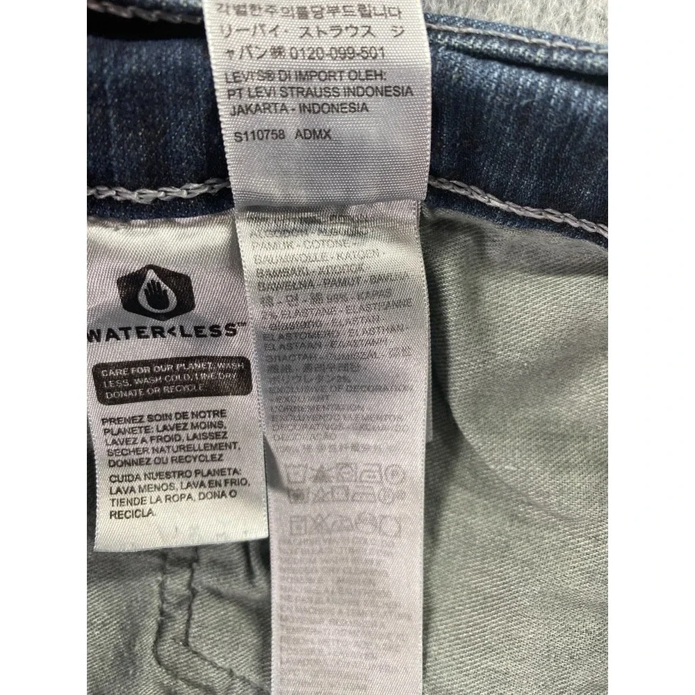 Levis please be
